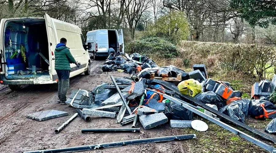 https://www.farmersguide.co.uk/rural/rural-crime/fly-tippers-captured-by-warwickshire-villagers/