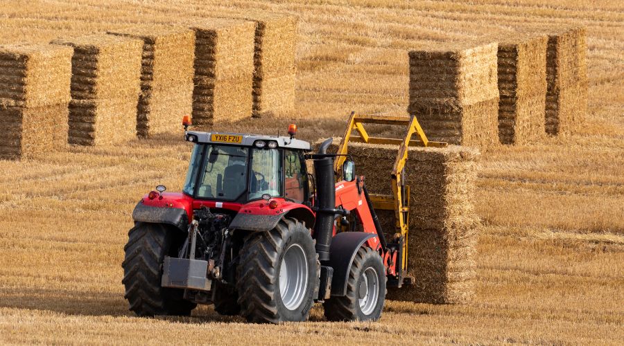 TyreSafe launched a campaign to emphasise the importance of thorough tyre maintenance for farmers during Farm Safety Week. 