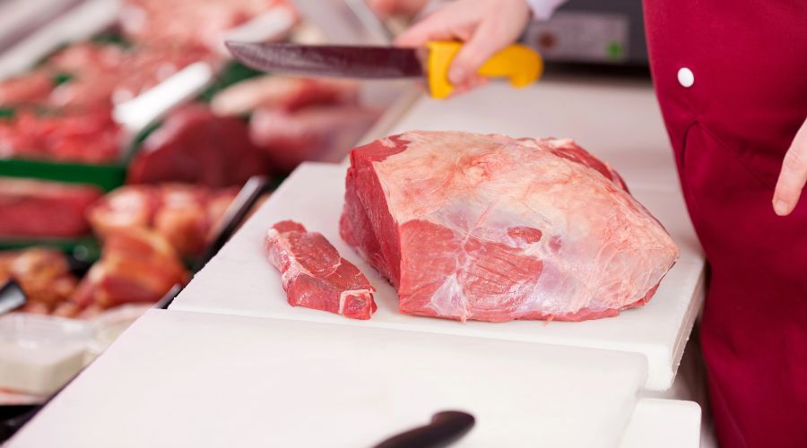 The British Meat Processors Association is warning that beef exports can be “ceased overnight” and calls for government support.