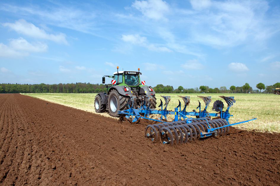 Lemken cultivator