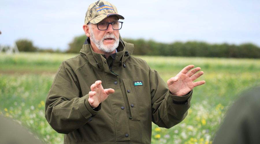 Farmers with winter wheat still to drill this autumn need to do all they can to ensure crop establishment and soil health are not compromised, said Hutchinsons. 