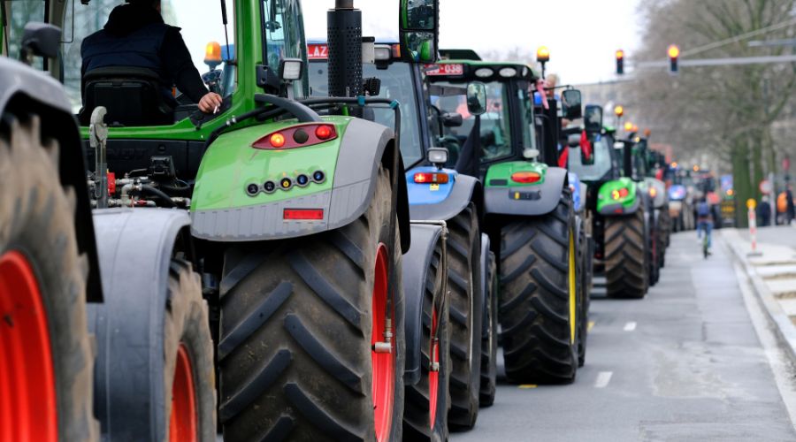 Campaigners Save British Farming and Fairness for Farmers confirmed details of a tractor farmers’ protest on 11th December in London. 