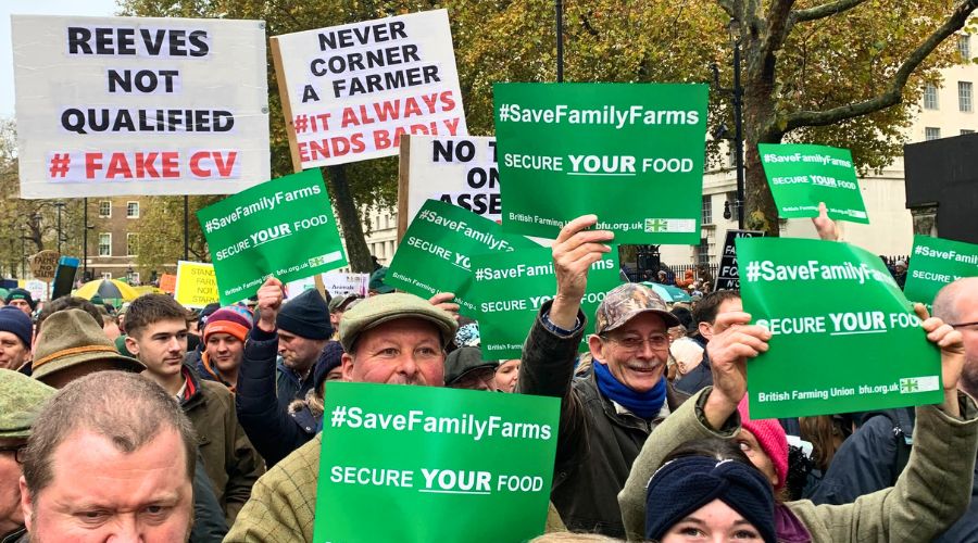 Farmers and business owners have been invited to join the organisers of November’s farmers’ rally in London on 16th December.