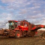 Yellow Wellies and British Sugar have asked sugar beet farmers to follow a few important rules when working during dark winter mornings.