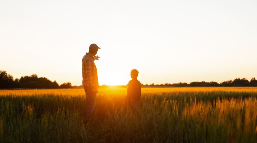 Farming campaigners called on government to reset its relationship with the countryside, 20 years after the Hunting Act came into force